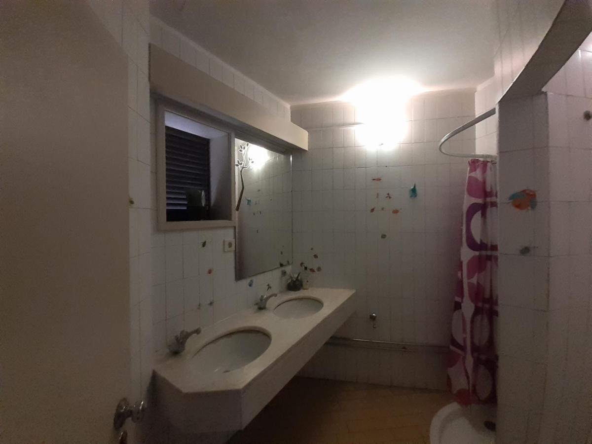 City Drops Hostel Batalhaprivate Room بورتو المظهر الخارجي الصورة
